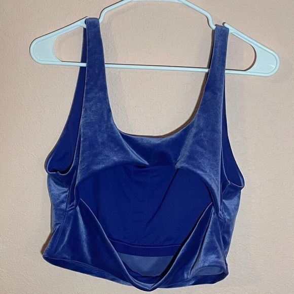 Athleta Plush Velvet Open Back Crop Workout Tank Top size L - Noble Blue - Picture 6 of 10